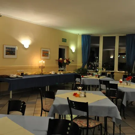 Πανσιόν Lazur Mielno (Koszalin)