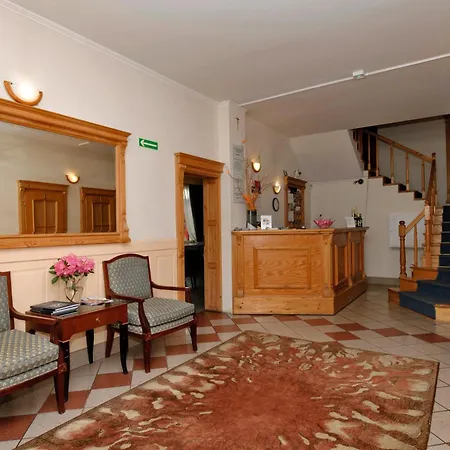 Πανσιόν Lazur Mielno (Koszalin)